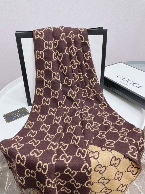 VL - Luxury Edition GCI Scarf 019
