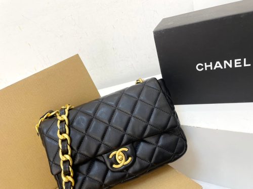 Chanel Pearl Crush
