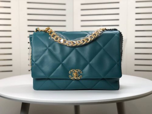 Chanel 19 Flap Bag – CNFB0210