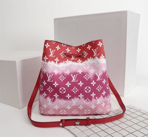 DESIGNER HANDBAGS LOUIS VUITTON 179