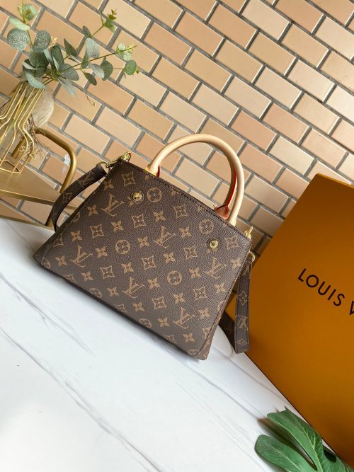 LV Montaigne BB Monogram