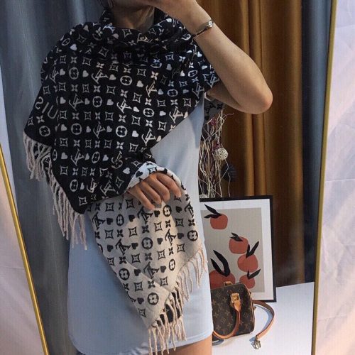 VL - Luxury Edition LUV Scarf 031