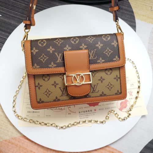 Louis Vuitton Dauphine