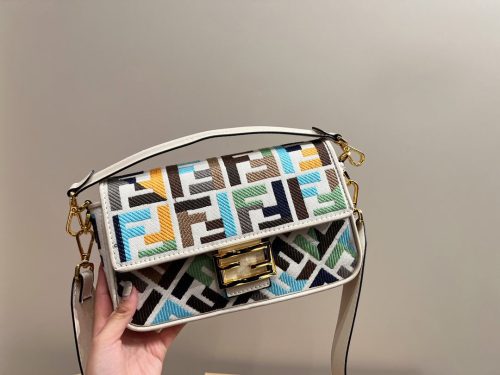 Fendi Shoulder Bags Multicolored