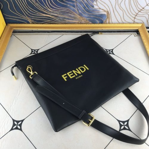 Fendi Women Wallet on Chain with Pouches Leather Mini-Bag-White