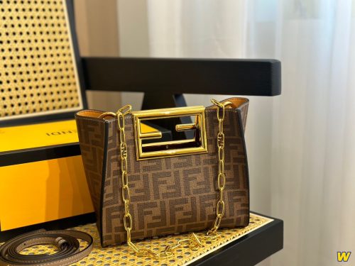 Fendi Black