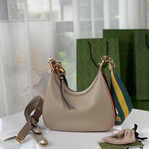 Gucci Attache Small Shoulder Bag In White Leather