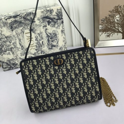 30 Montaigne Dior Midi Mini Bag