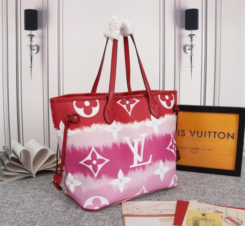 Louis Vuitton Neverfull Escale Mm