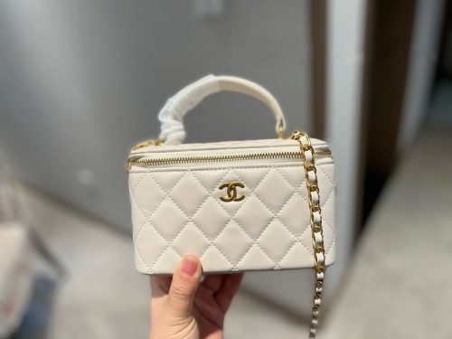 Chanel Matelasse Vanity Case