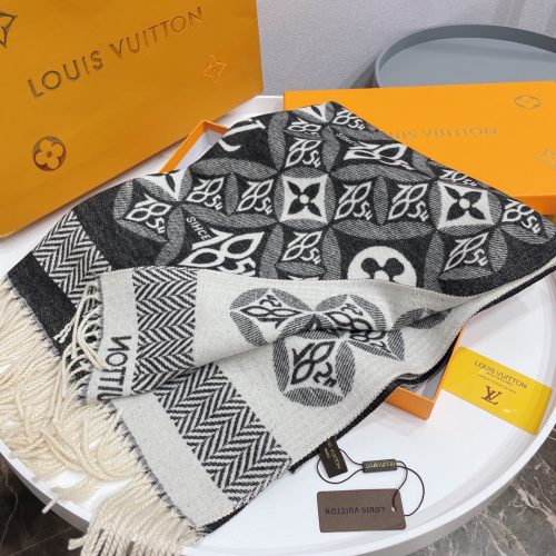 VL - Luxury Edition LUV Scarf 003
