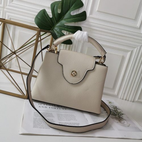Louis Vuitton Capucines BB