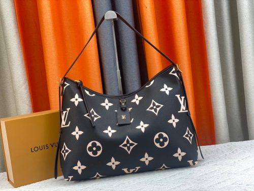 Louis Vuitton Carryall PM