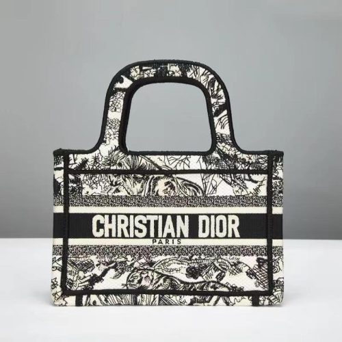 East-West Dior Book Tote with strap Dior Oblique Embroidery and Calfskin