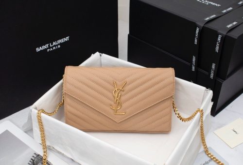 Cassandra Envelope Chain Wallet Bag
