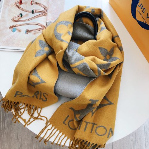 VL - Luxury Edition LUV Scarf 006