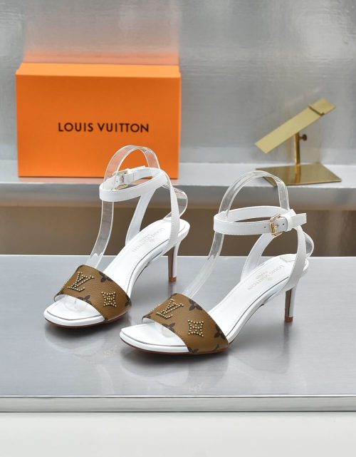 Designer LUV High Heel Shoes 004