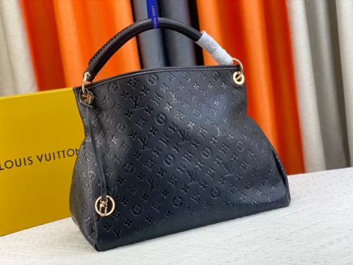 Louis Vuitton Artsy MM Navy Blue Leather Black