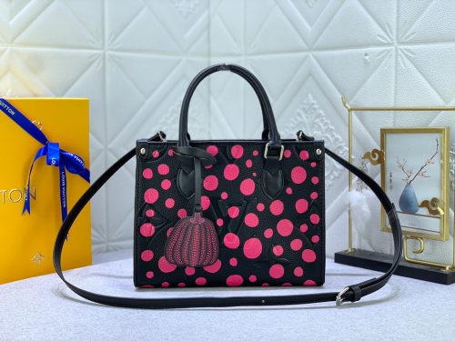 LV X YK Onthego PM Monogram Empreinte