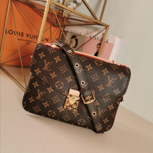 LOUIS VUITTON Pochette Metis Monogram Bag
