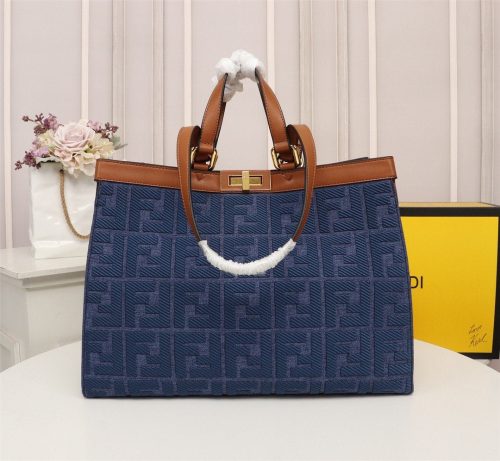 Canvas Vitello King FF Embroidered Medium Peekaboo X-Tote Grezzo Cuoio