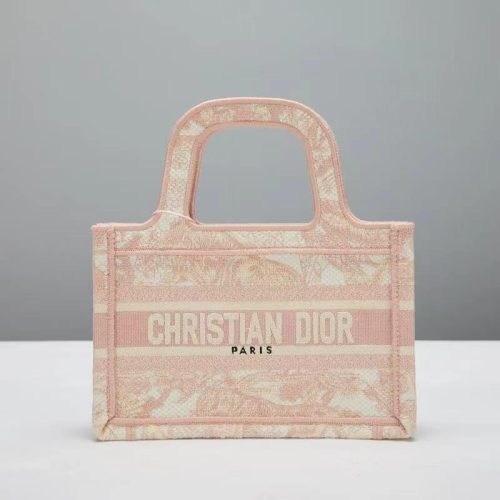 East-West Dior Book Tote with strap Dior Oblique Embroidery and Calfskin