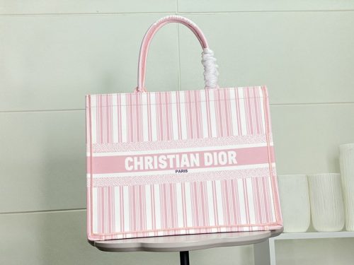 Medium Dior Book Tote