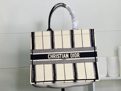 Medium Dior Book Tote