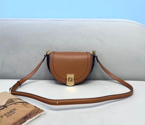FENDI  Vitello King Plexiglass Moonlight Shoulder Bag Avocado