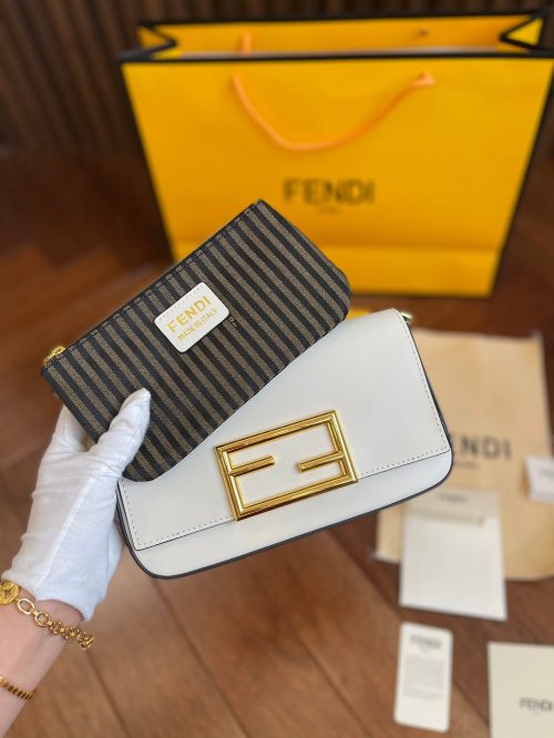 Fendi Wallet On Chain With Pouches