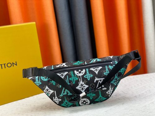 Louis Vuitton LV Bumbag graffiti