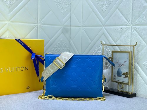 Lv COUSSIN PM Puffy Chain