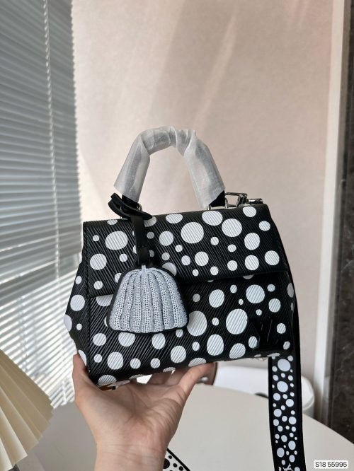 Louis Vuitton x Yayoi Kusama Capucine MM Bag