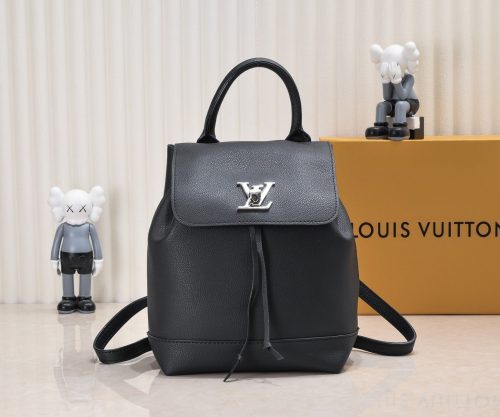 LOUIS VUITTON Mini Lockme