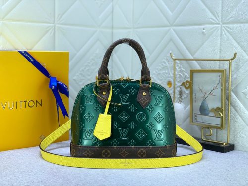 LOUIS VUITTON ALMA BB VERNIS LEATHER BAG