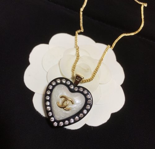 VL – Luxury CHL Necklaces 036
