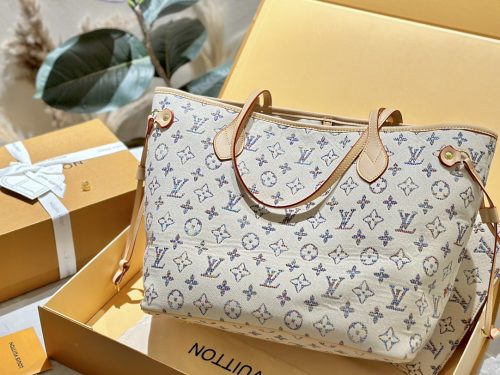 Neverfull MM Multicolor Beige Monogram Jacquard Fabric Tote Bag