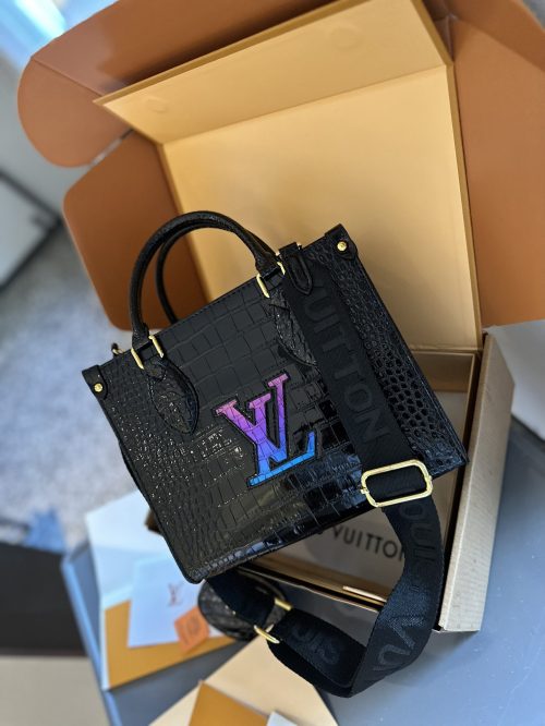 Louis Vuitton  Onthego pm
