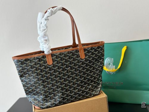 Goyard Artois PM