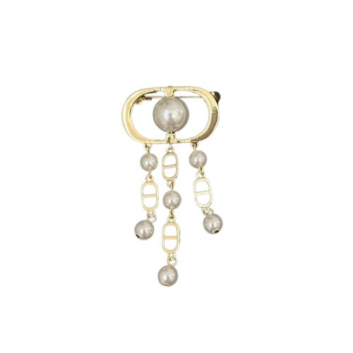 DIOR CD BROOCH GOLD WITH THREE STRINGS AND PEARLS