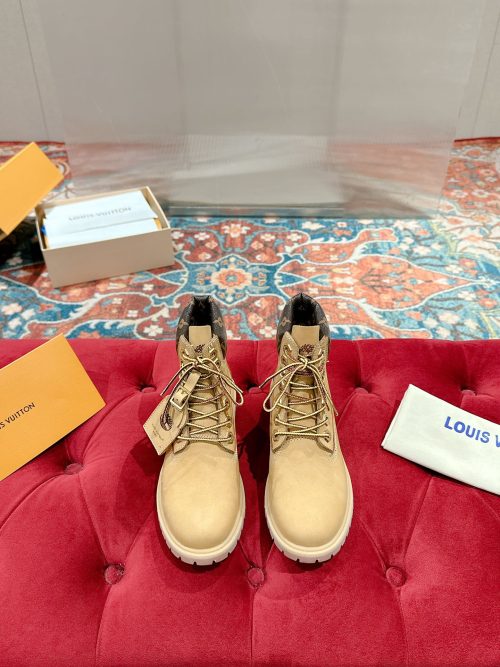 LV X TIMBERLAND ANKLE BOOT