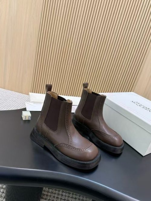 Alexander McQueen The Brogue Chelsea Boots