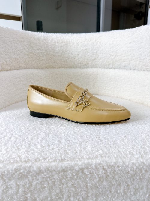 Chanel Loafer Beiges