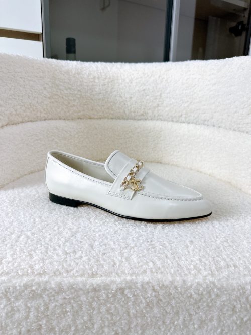 Chanel Loafer Beiges